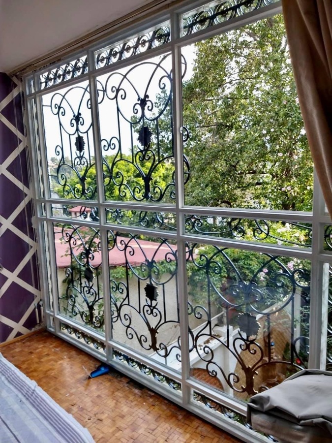 Colocación de protección de herrería