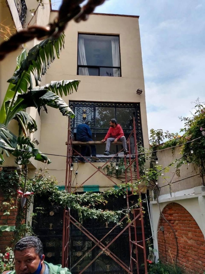 Colocación de protección de herrería