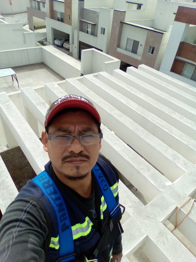 Columnas de Dens Glass en terraza