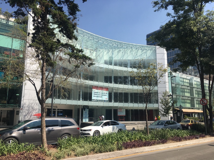 Remodelación de fachada.