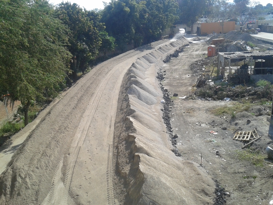 Construcción Condominios