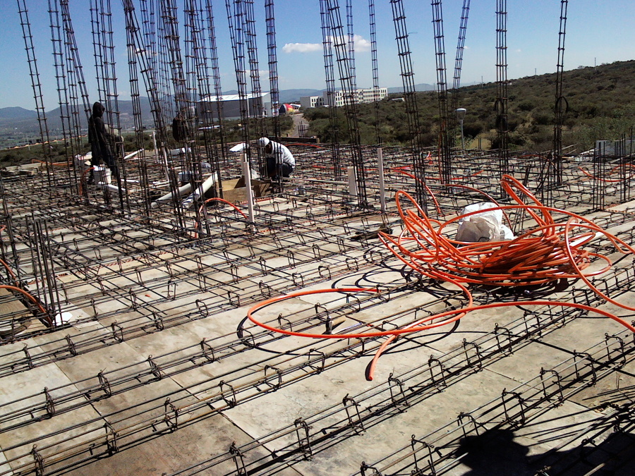 Construcción Condominios