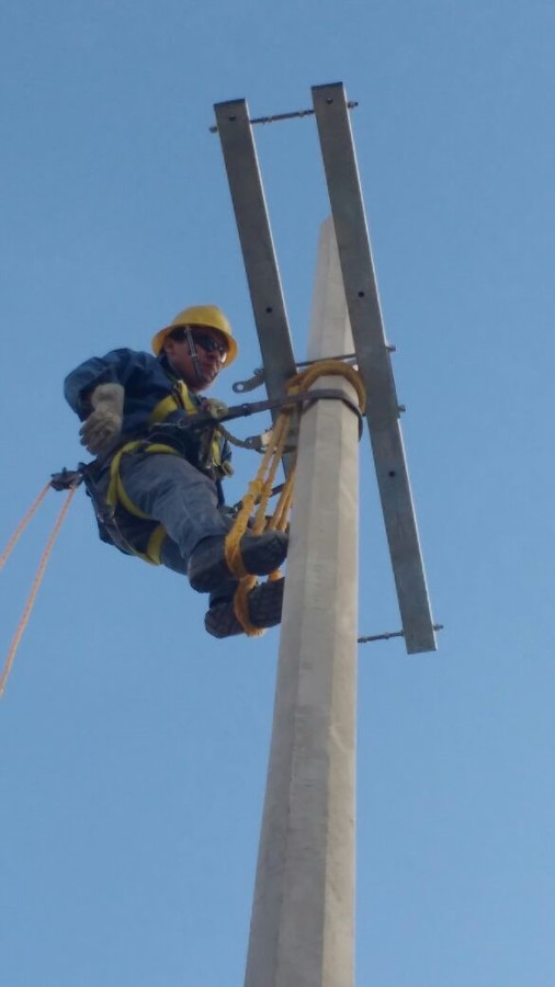 Construcción de Acometida | Media Tensión.