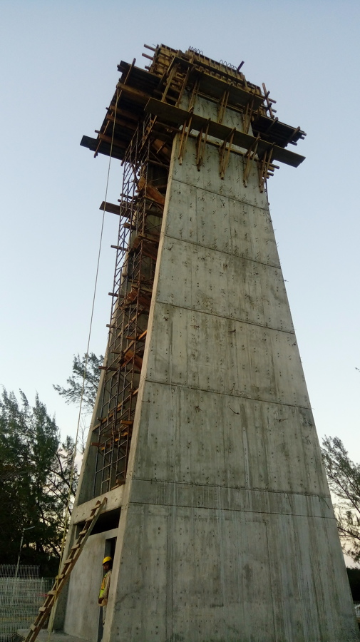 CONSTRUCCION DE TANQUE ELEVADO