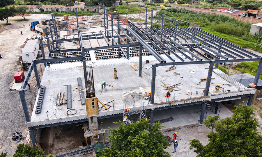 Construcción de tienda nueva en Juanacatlán, Jalisco.