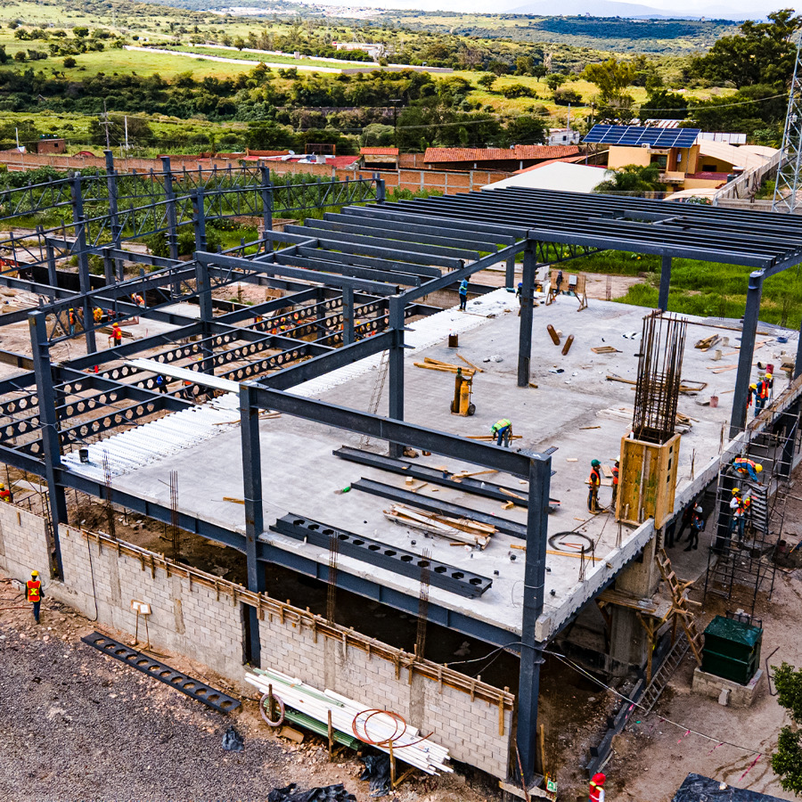 Construcción de tienda nueva en Juanacatlán, Jalisco.