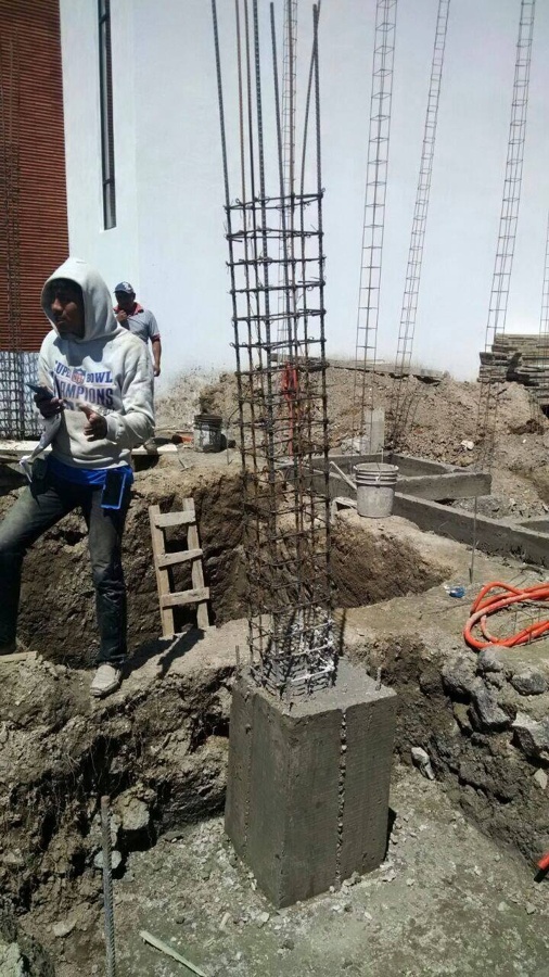 Construcción en proceso en parque Yucatán