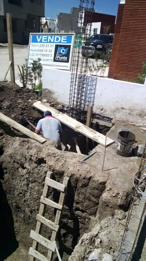 Construcción en proceso en parque Yucatán