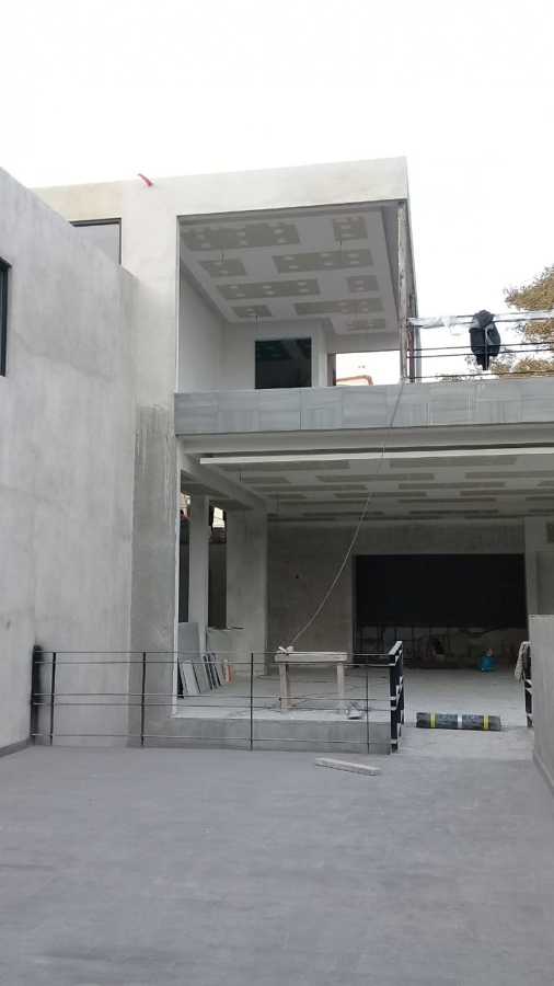 Construccion en zona Esmeralda