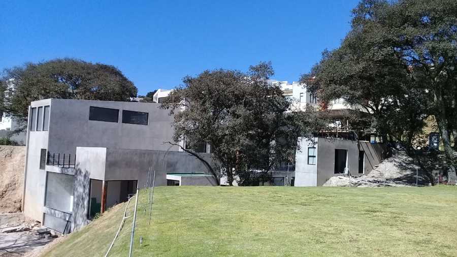 Construccion en zona Esmeralda