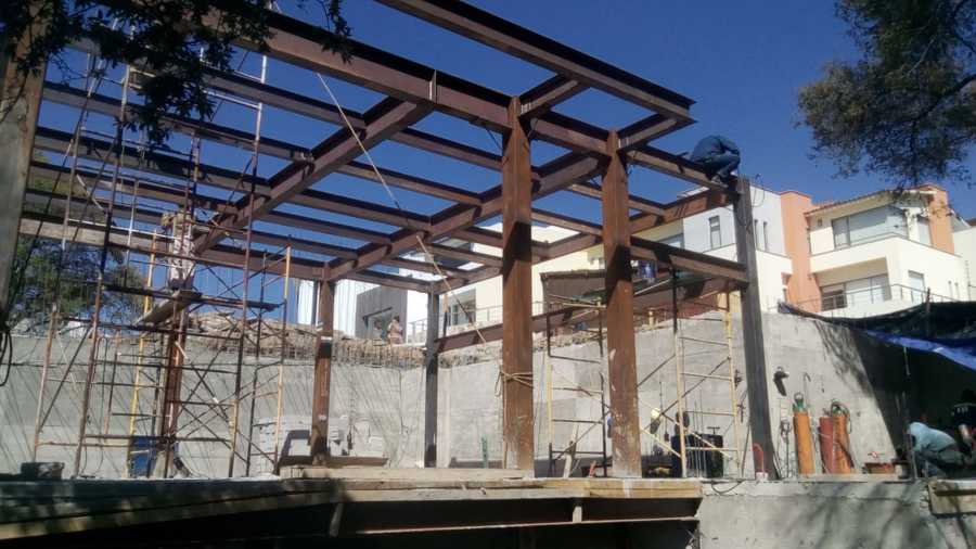 Construccion en zona Esmeralda