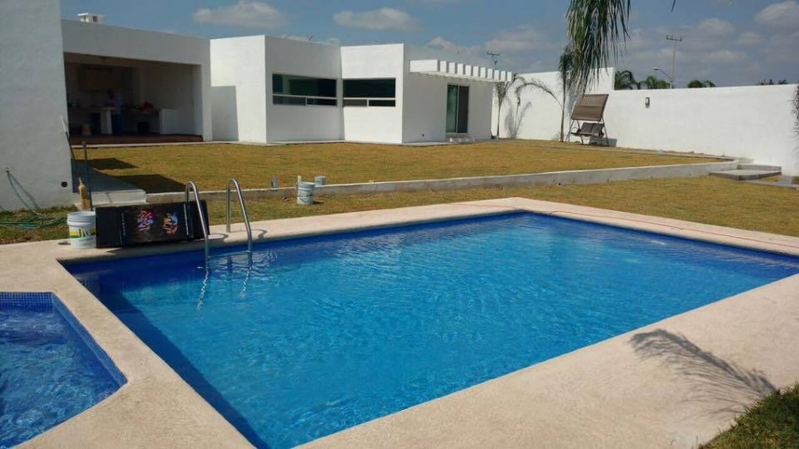 Construcción quinta con alberca