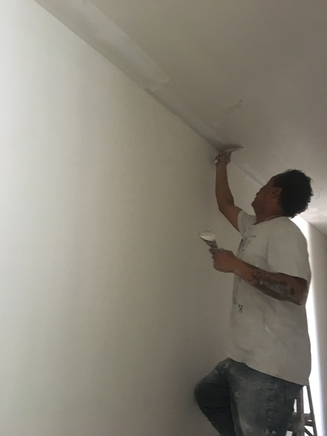 Construccion y remodelacion de acabados e instalaciones en general