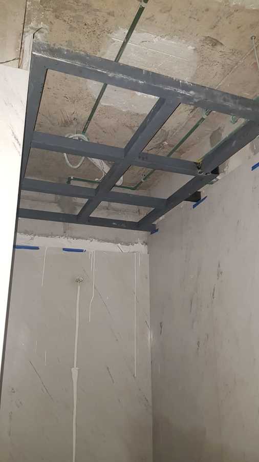 Construccion y remodelacion de acabados e instalaciones en general