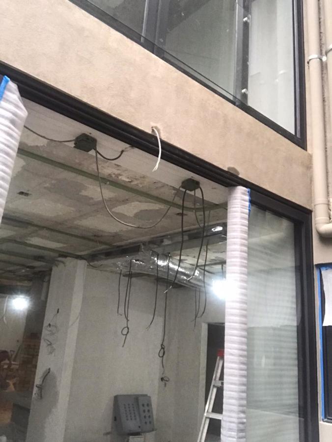 Construccion y remodelacion de acabados e instalaciones en general