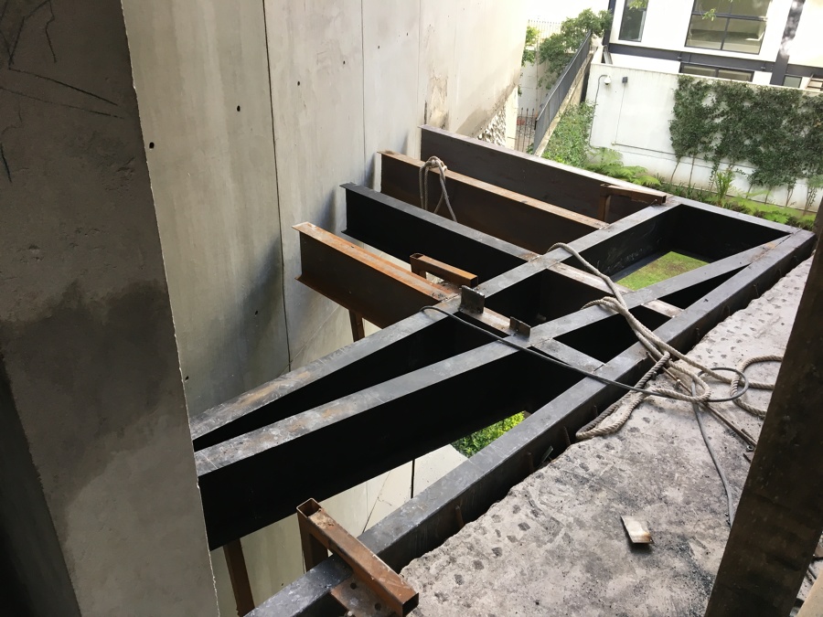 Construccion y remodelacion de acabados e instalaciones en general