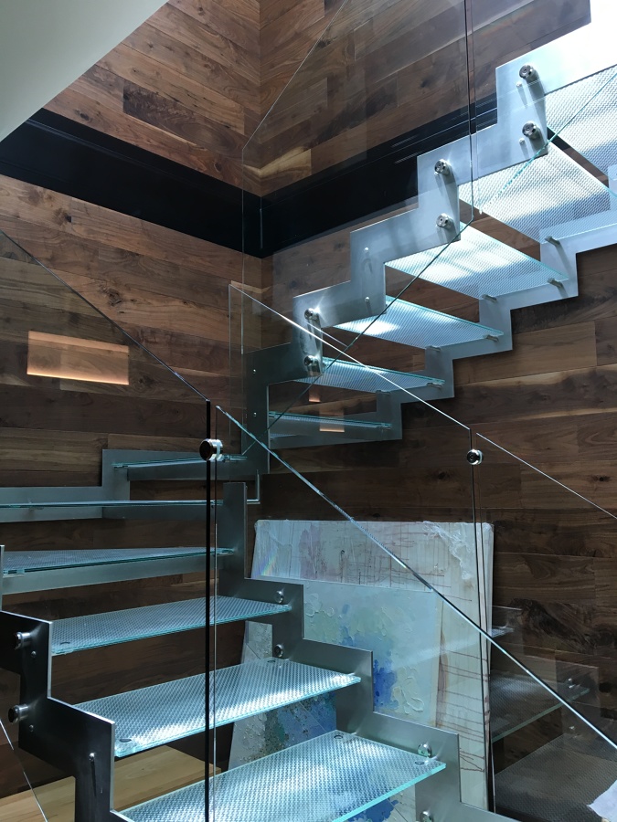 Construccion y remodelacion de acabados e instalaciones en general