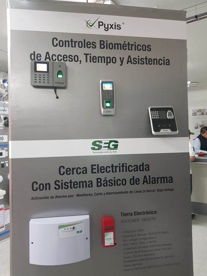 CONTROL DE ACCESOS