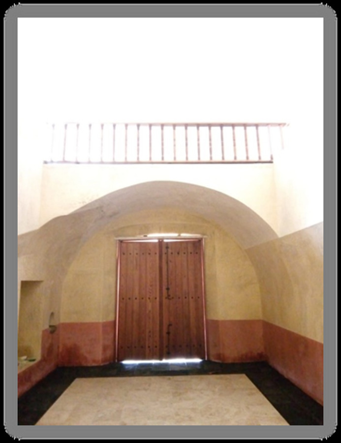 CORO Y SOTOCORO ACCESO PRINCIPAL