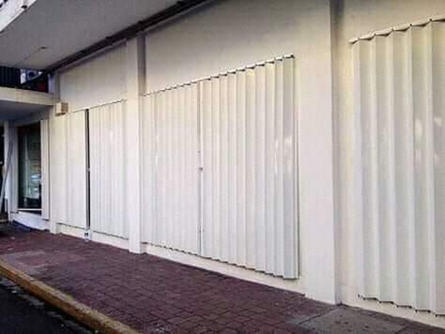 Cortinas antihuracan