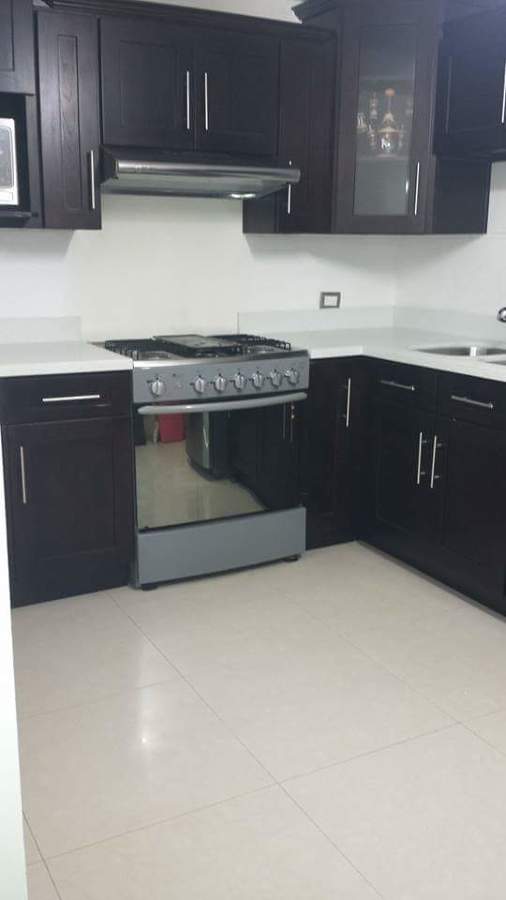 COSINA REMODELADA Y AMPLIADA