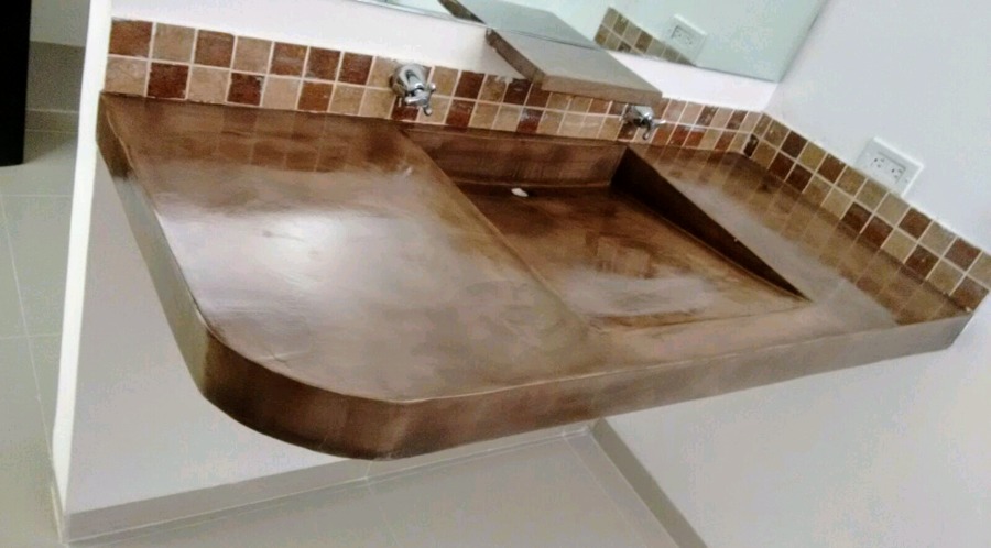 Cubierta de muebles de baño.