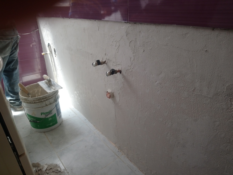 Cuidado con las instalaciones.