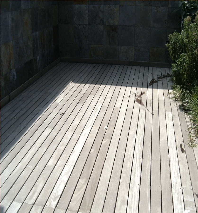 Deck De Cumarú Antes Del Mantenimiento.