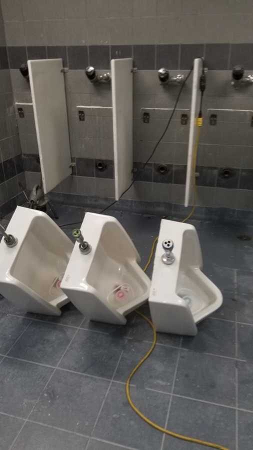 Desintalacion de mingitorio