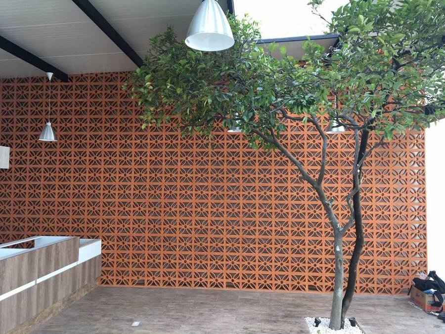 Diseño de contramuro en celosía