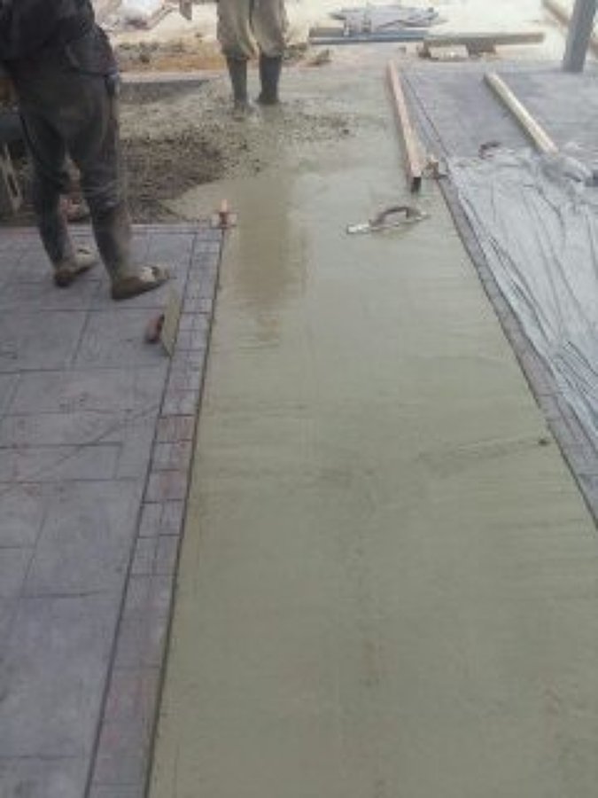 ECHANDO CONCRETO 