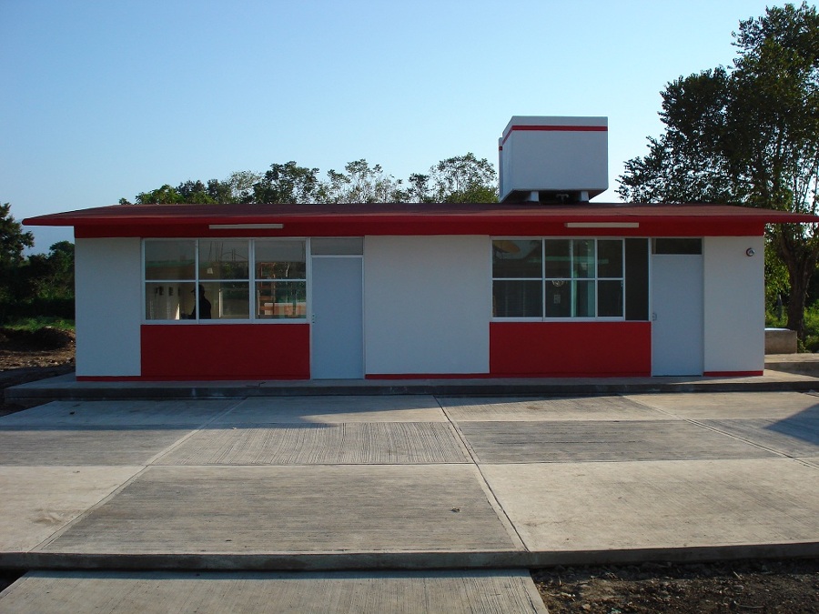 EDIFICIO ESCOLAR EN NARANJOS