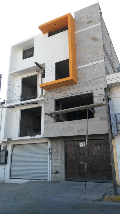 EDIFICIO TERMINADO EN LA COL. PARQUE DE POBLAMIENTO.