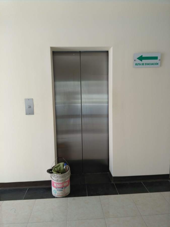 elevador servicios generales