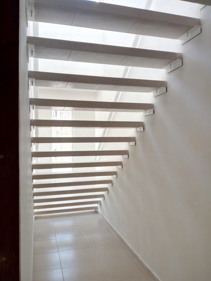 Escalera hacia Roof Garden