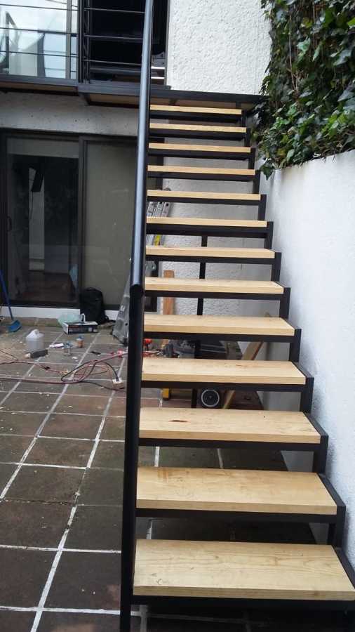 Escalones de madera
