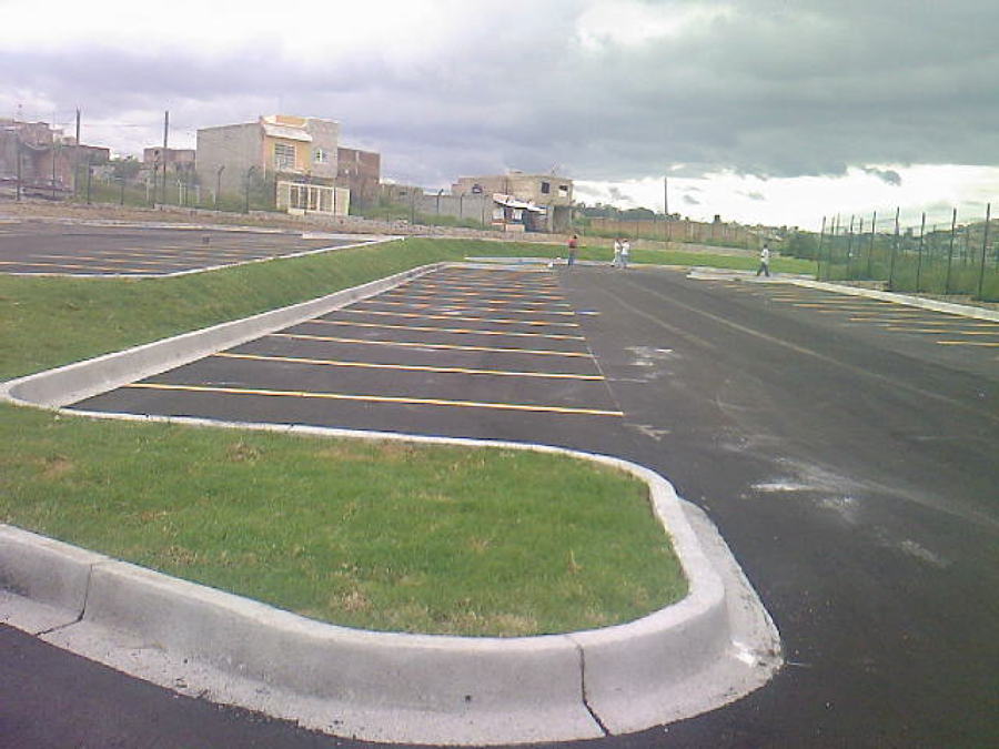 ESTACIONAMIENTO PARA OFICINAS
