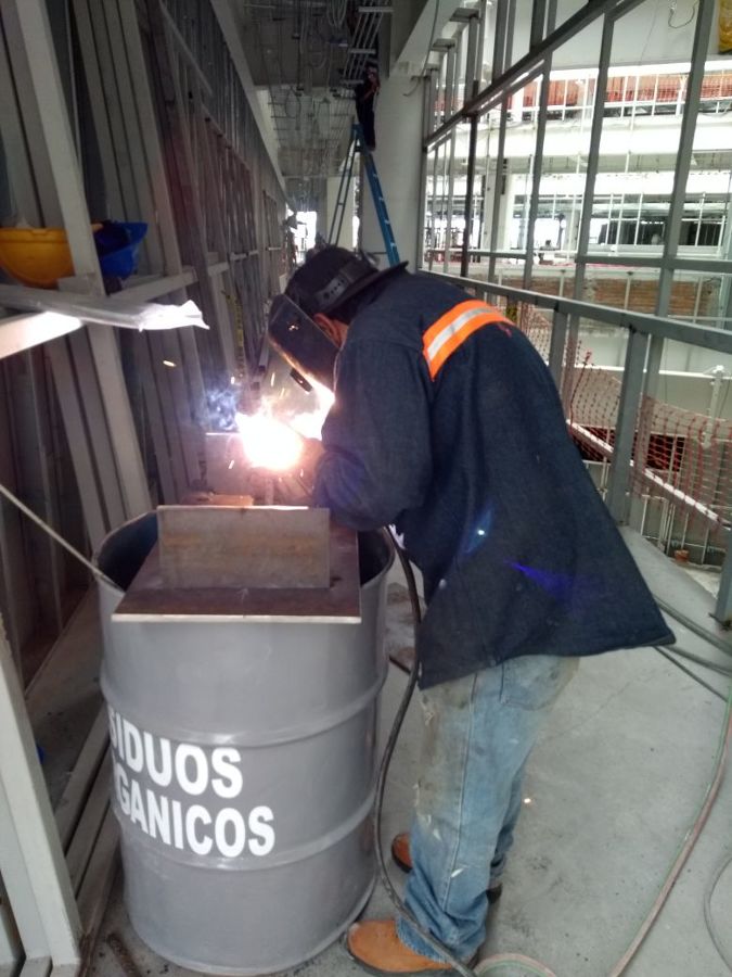 Estructuras Metálicas