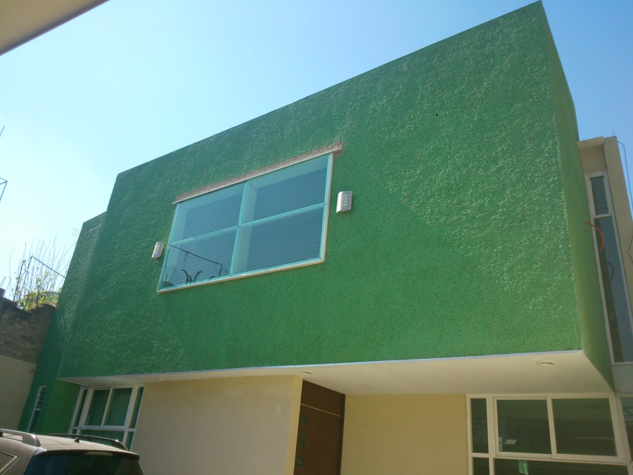 Fachada acceso