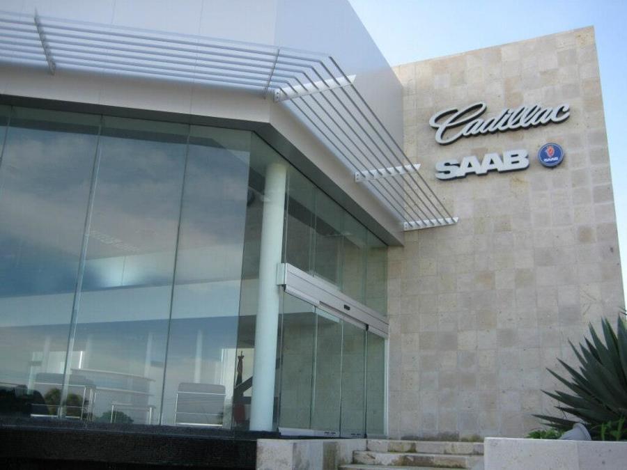 Fachada Cadillac Veracruz