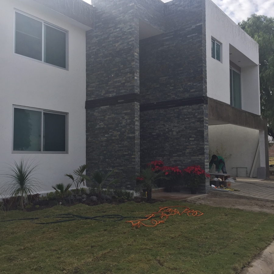 fachada casa 3 Niveles