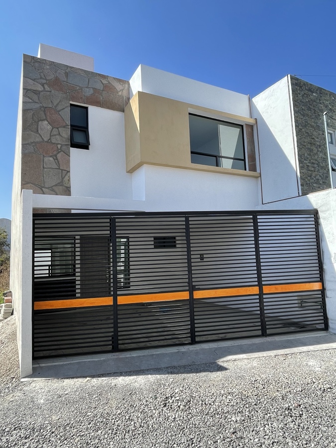 Fachada casa habitación