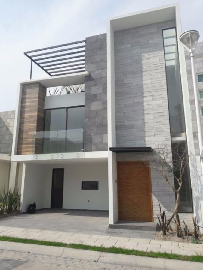 FACHADA CASA VILLALOBOS