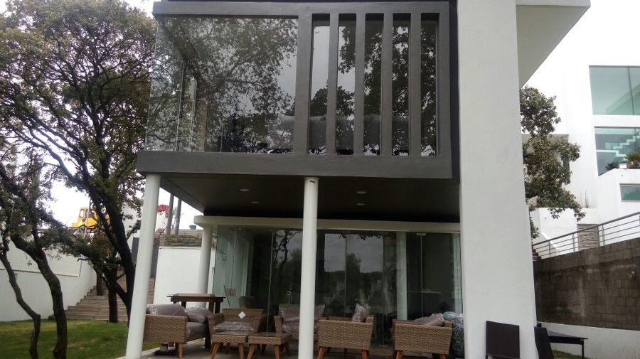 FACHADA LATERAL