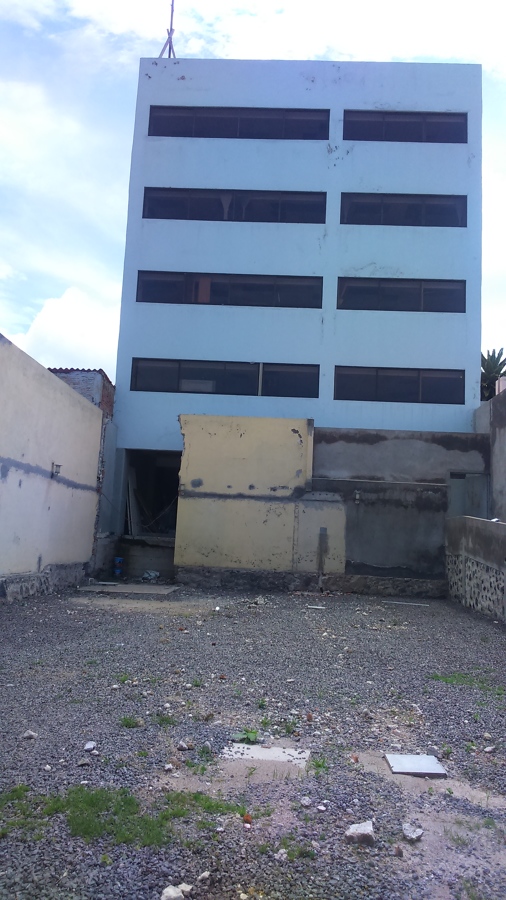 FACHADA POSTERIOR EDIFICIO