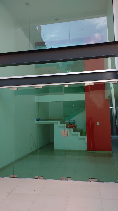 FACHADA POSTERIOR TERMINADA