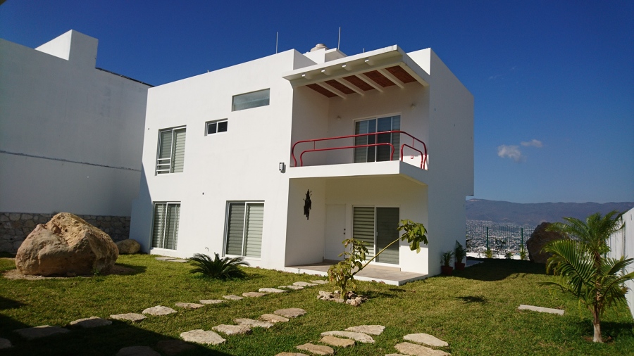 FACHADA PRINCIPAL