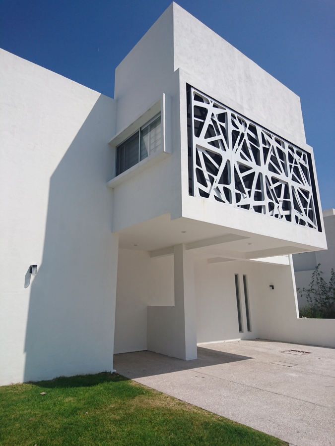 Fachada Principal Proyecto y obra Lomas del Lago, Volumetria en fachada, Juriquilla.