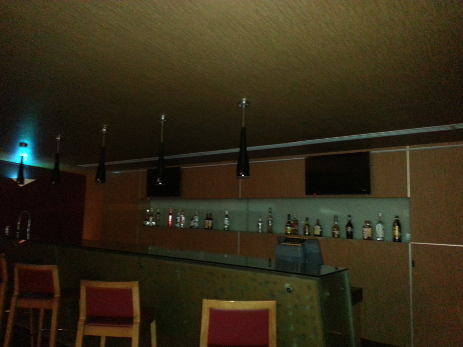 Iluminación  de sala VIP de cine cinepolis Santa Fe