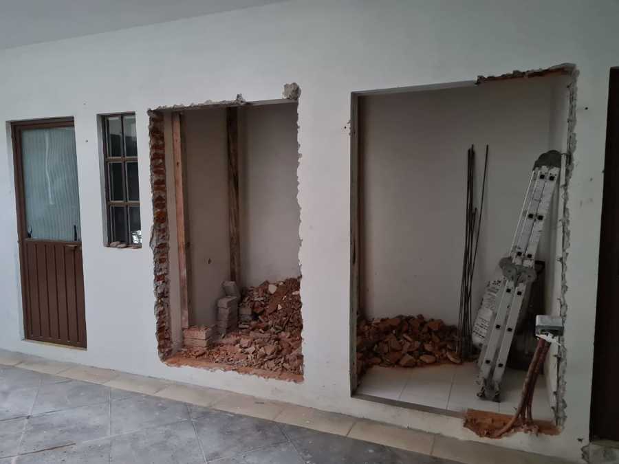 Inicio de demoliciones.